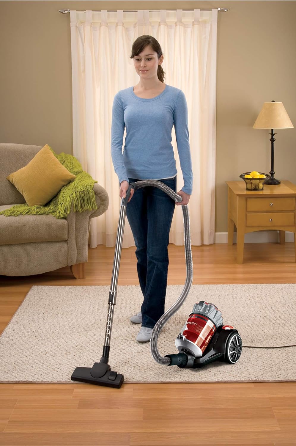 Bagless Canister Vacuum Cleaner F877