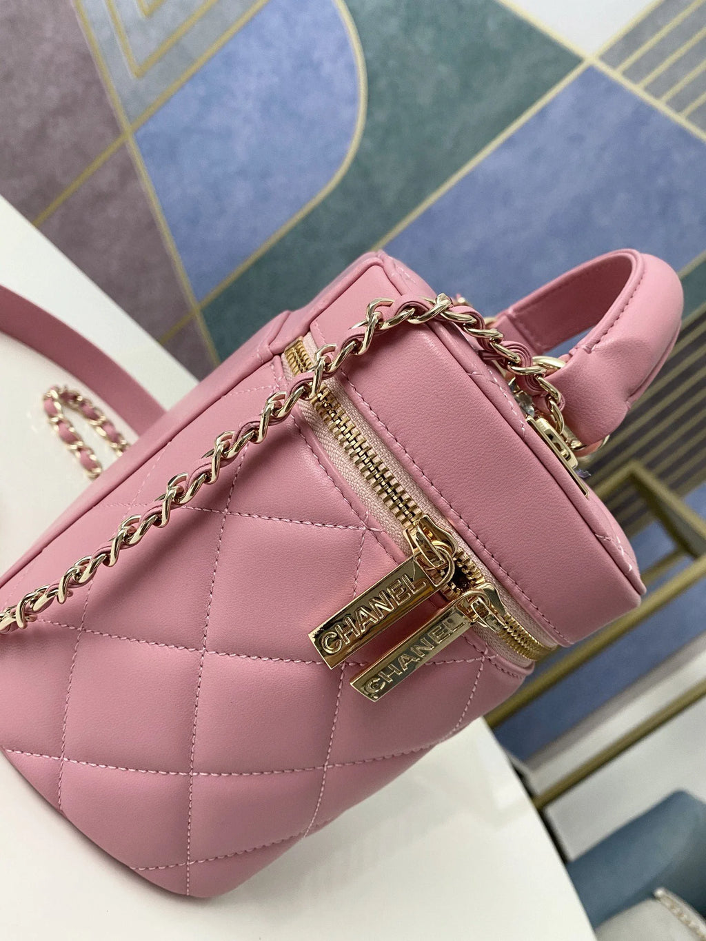 Pink Vanity Case Handbag M575458