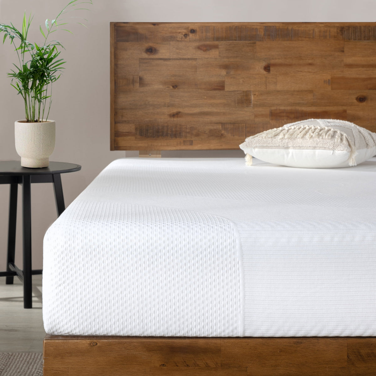 8 Memory Foam Mattress T7580