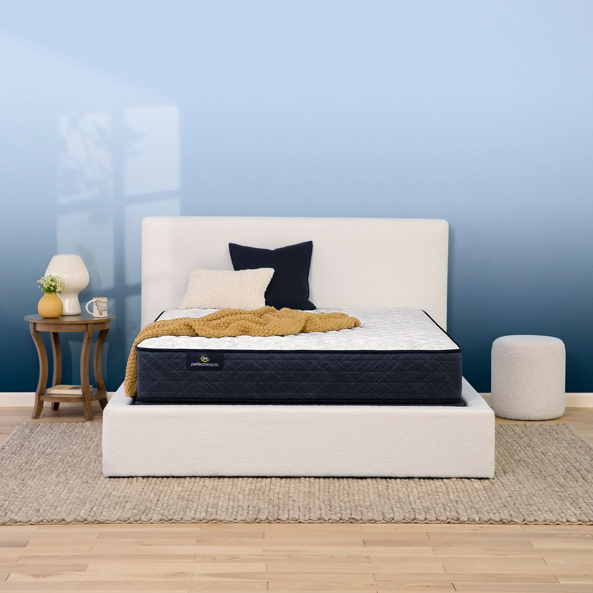 10.5 Firm Innerspring Mattress Set Q21538