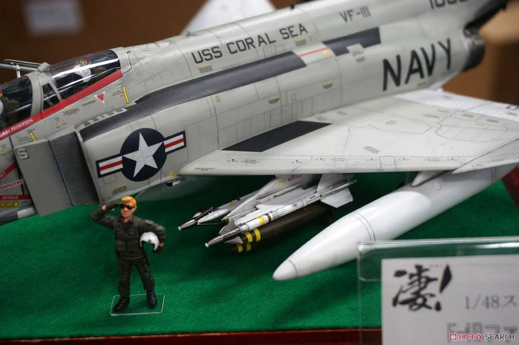 1/48 Scale F-4B Phantom 2 Kit D251559