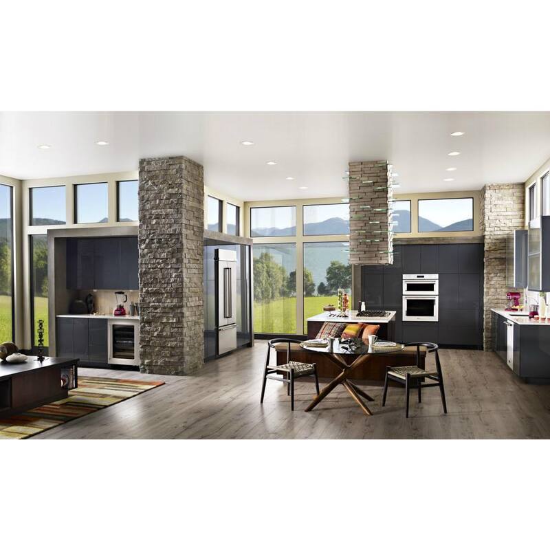 36 in. Stainless Steel Gas Cooktop with 5 Burners Q5659