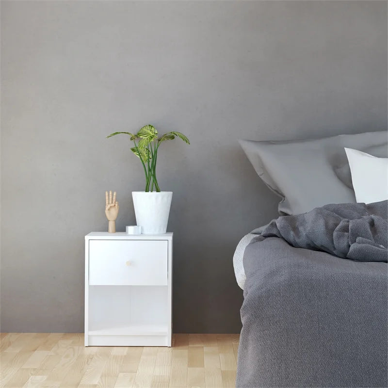 White 2 Piece Wood Dresser and Nightstand Set G7169