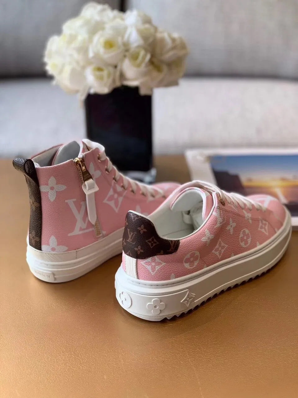 Pink Sneaker X4074