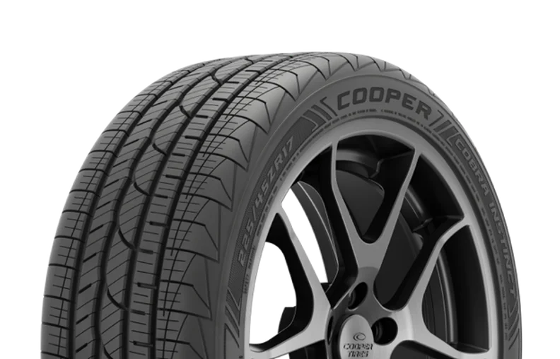 225/40ZR18 92Y Performance Tire Y5342