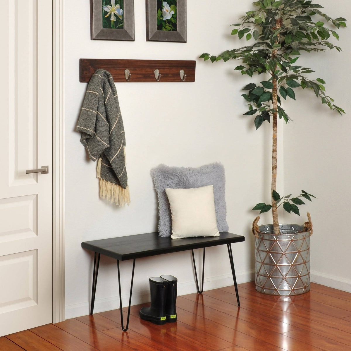 Weathered Gray Wood Bench D7708
