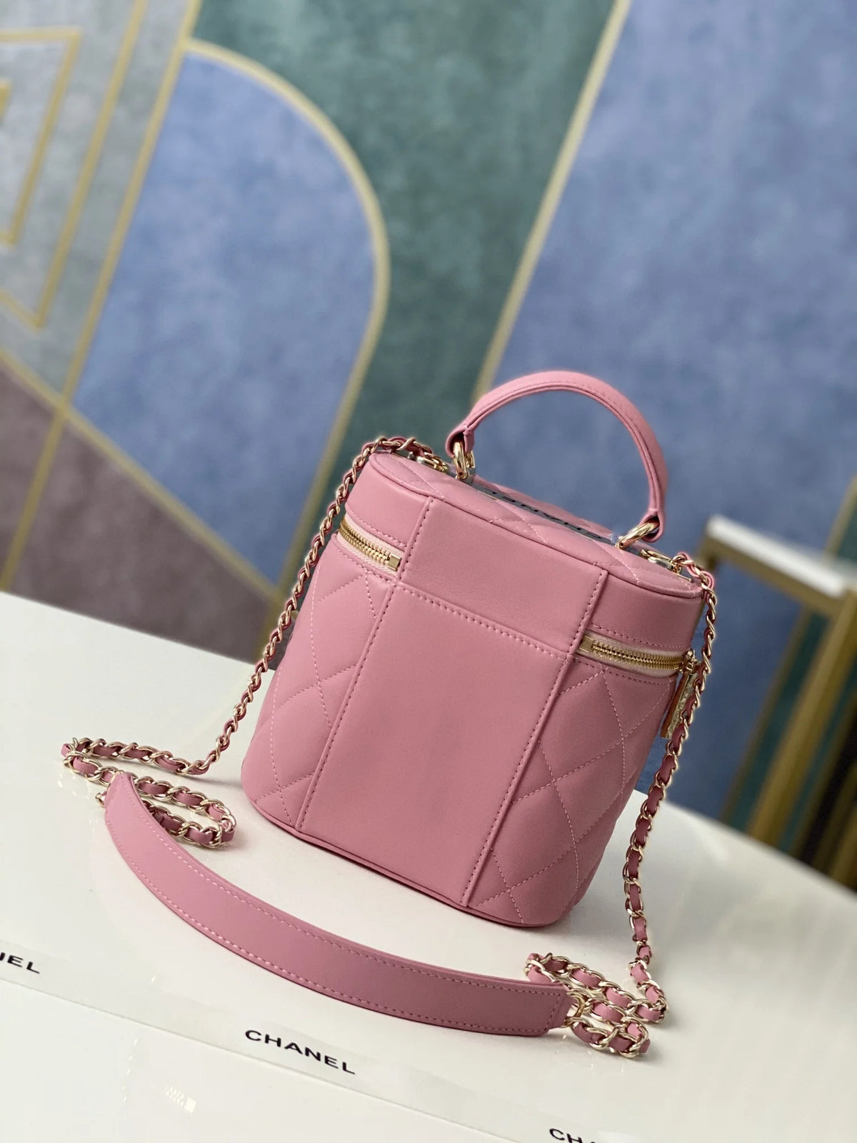 Pink Vanity Case Handbag M575458