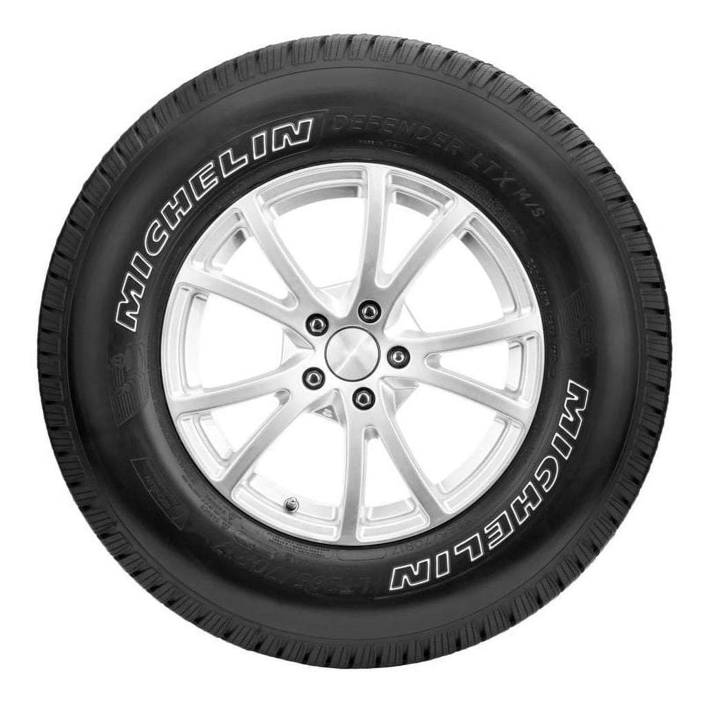 All Season 235/70R16 109T XL Light Truck Tire E32752