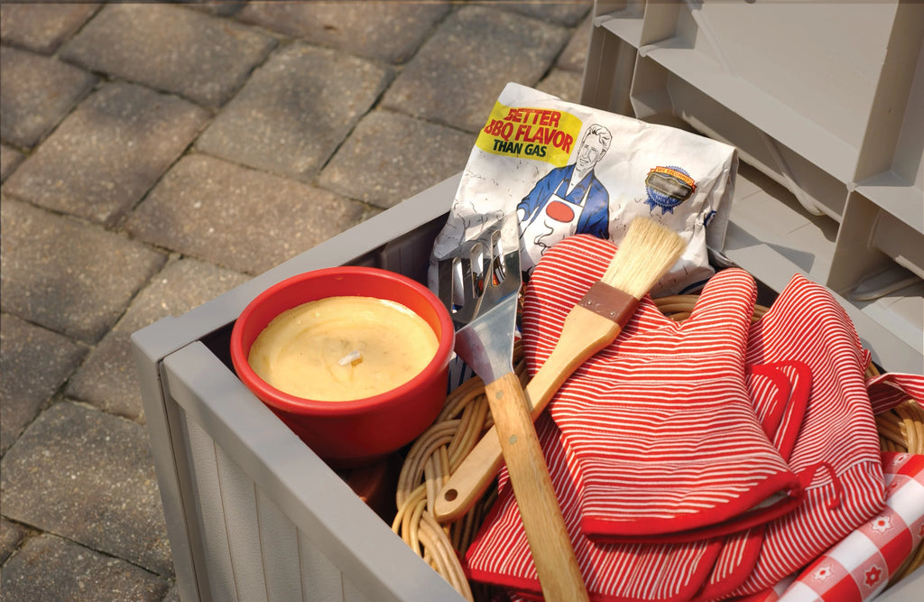 22 Gallon Storage Deck Box Q69481