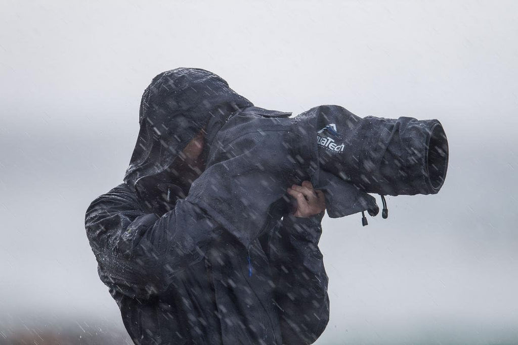 Small Sport Shield Rain Cover for DLSR Cameras F93097