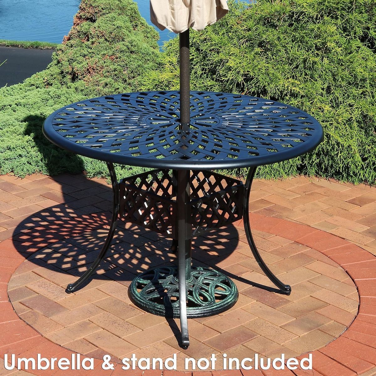 Round Cast Aluminum Patio Dining Table with Umbrella Hole S462519