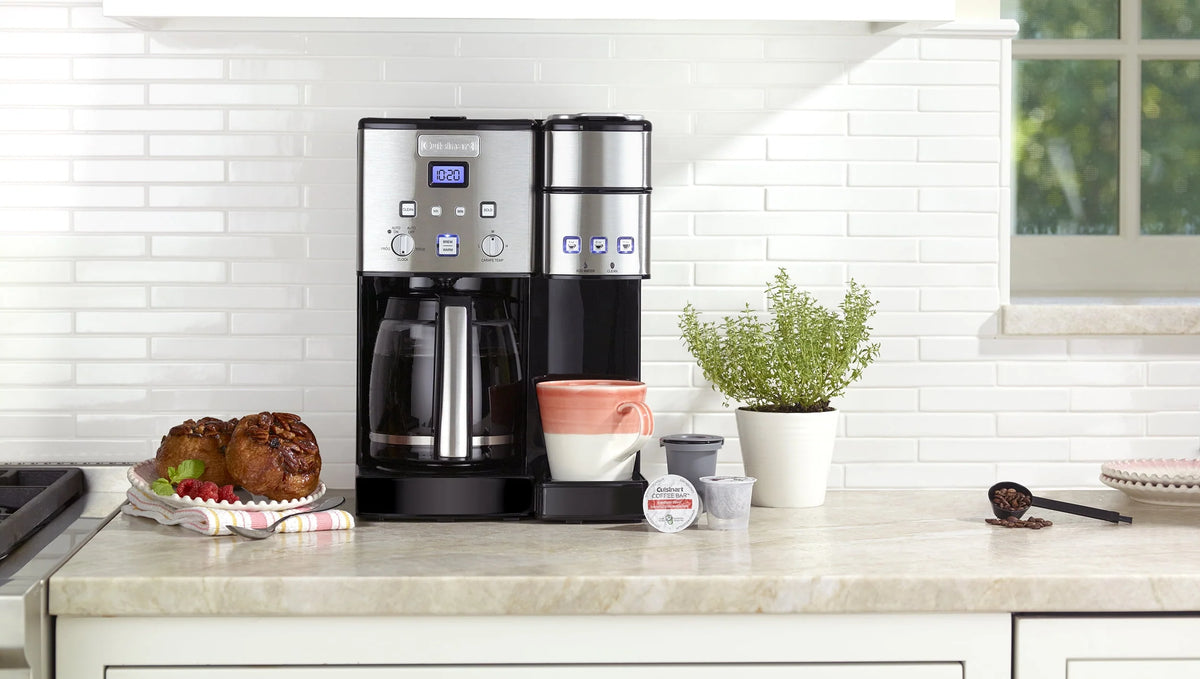 12 Cup Coffeemaker and Single-Serve Brewer Z344
