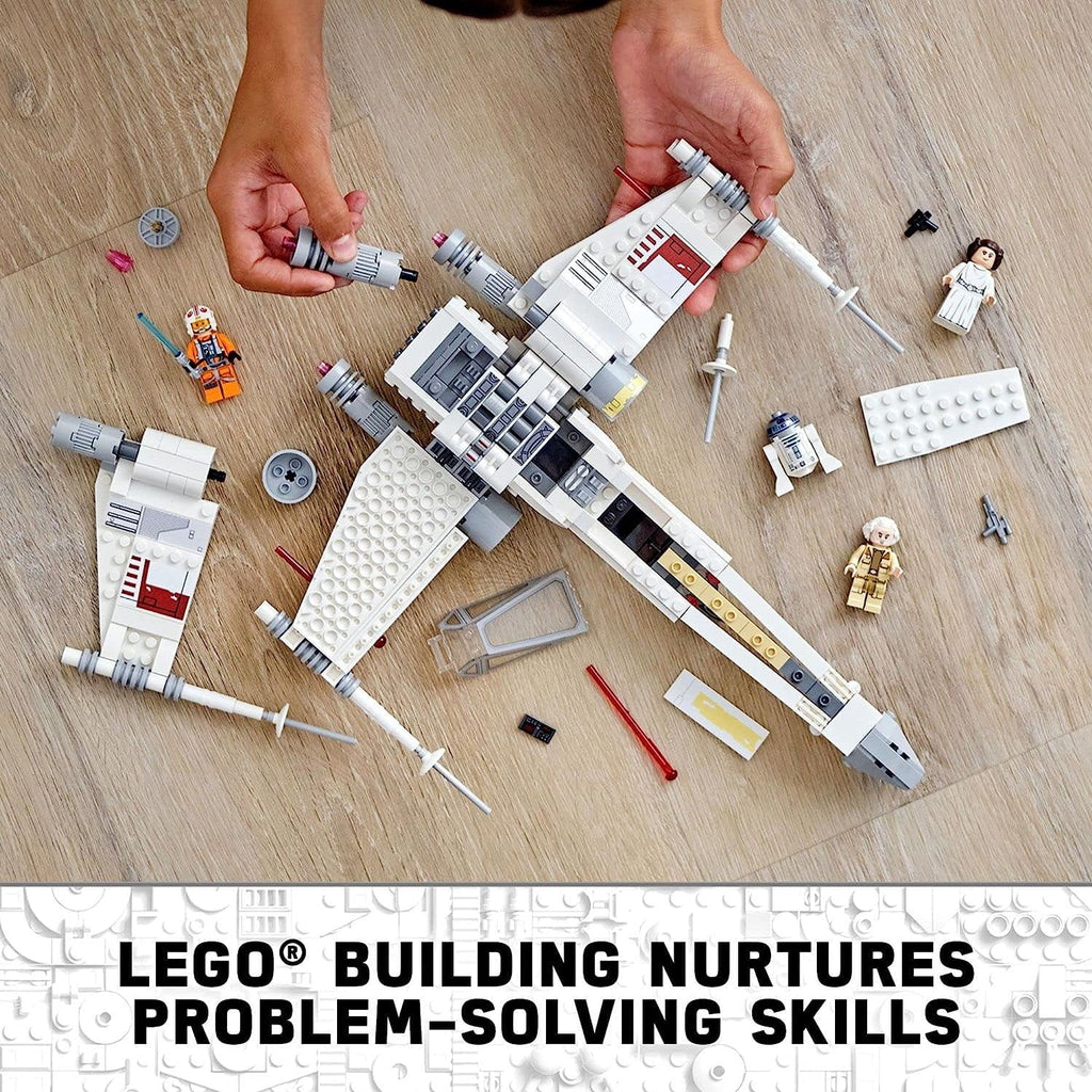 Building Toy with Minifigure and Droid Figure B363827