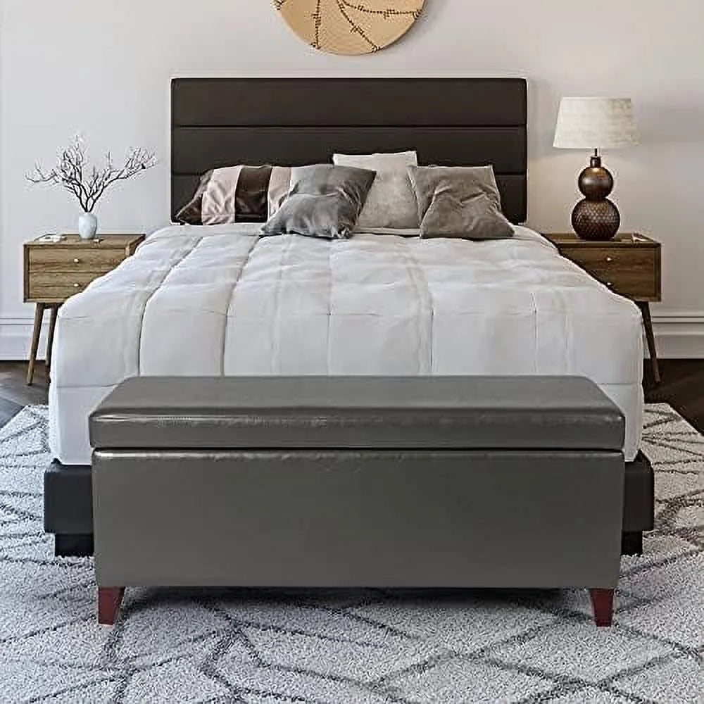 31.5" Light Blue Linen Tufted Ottoman Bench V89302