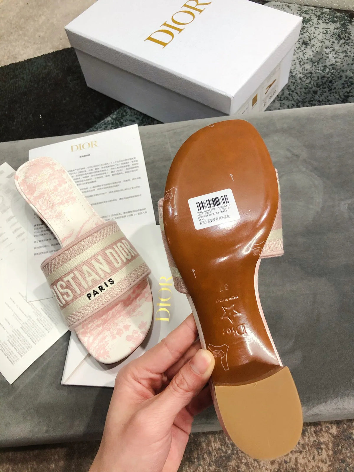 Women Slippers Q16479