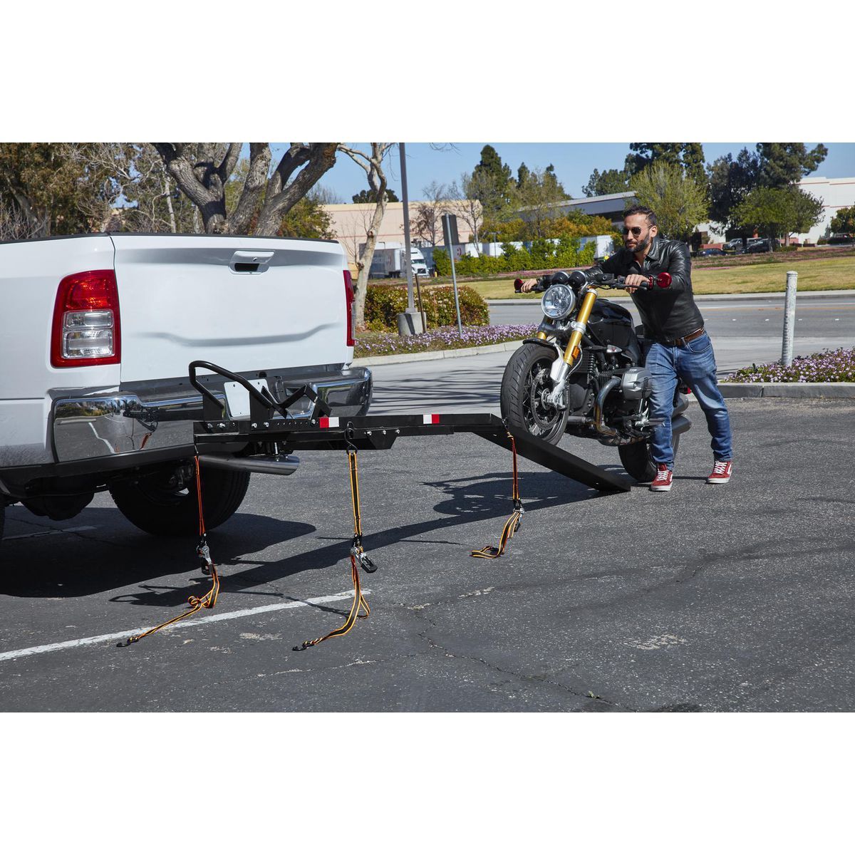 600 lb. Capacity Motorcycle Carrier S389
