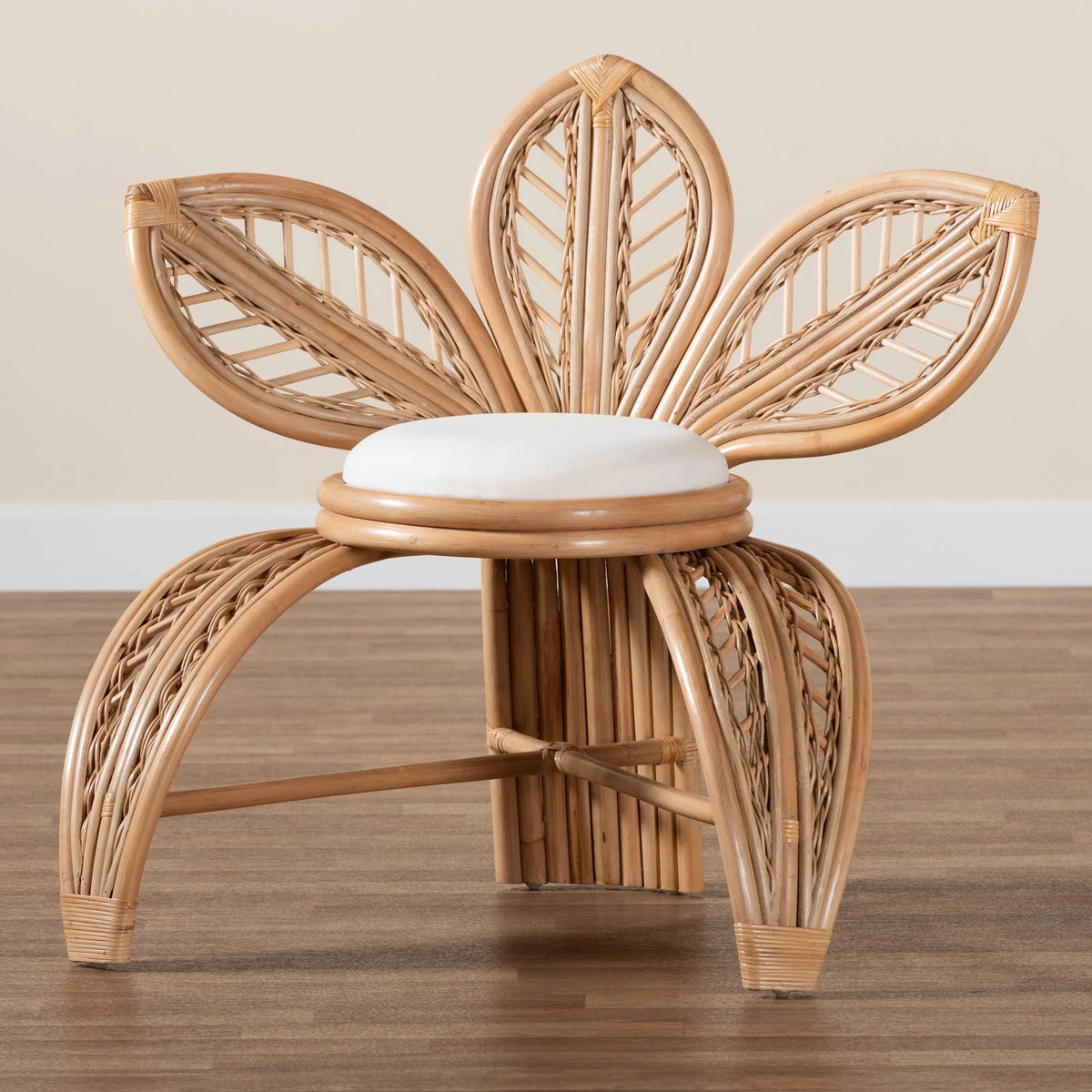 Natural Rattan Leaf Accent Chair R797