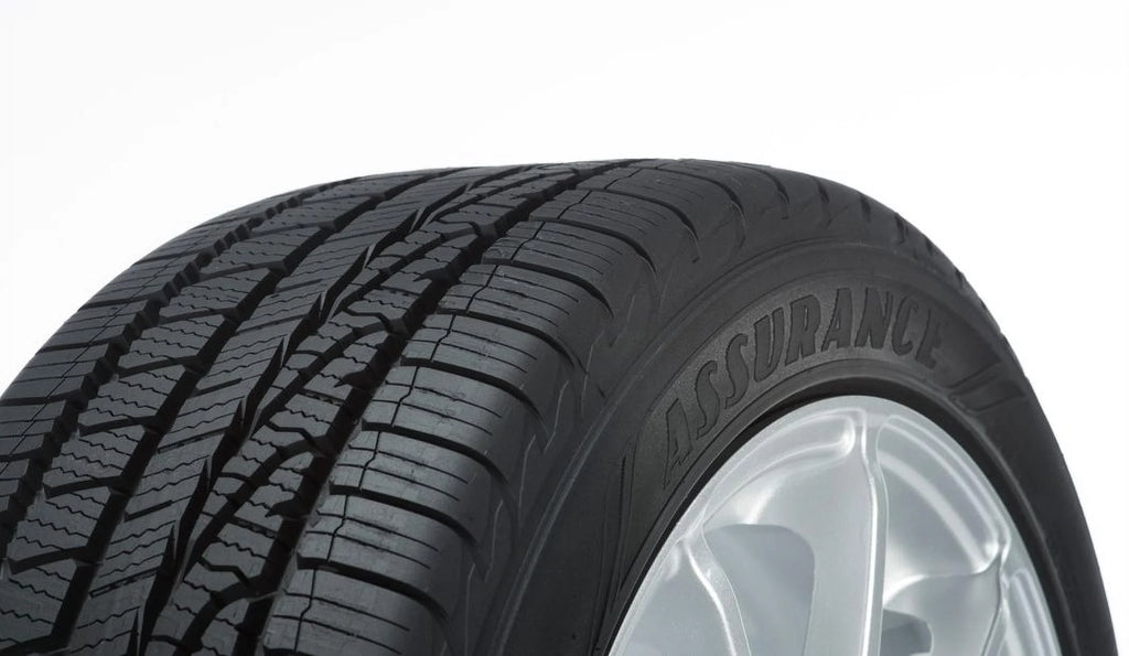 215/55R17 94V All-Season Tire J337