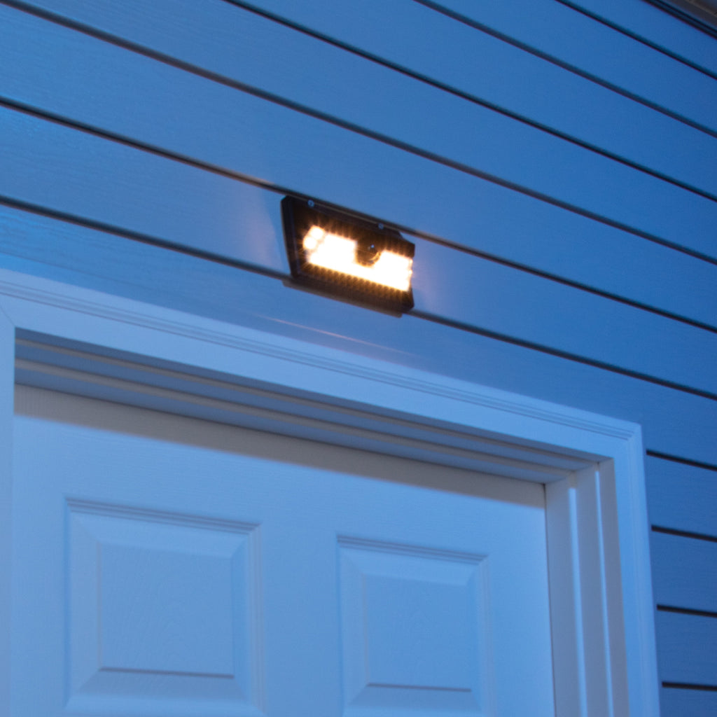 Solar Motion LED Security Light, 800 Lumens, 2 Pack S8272